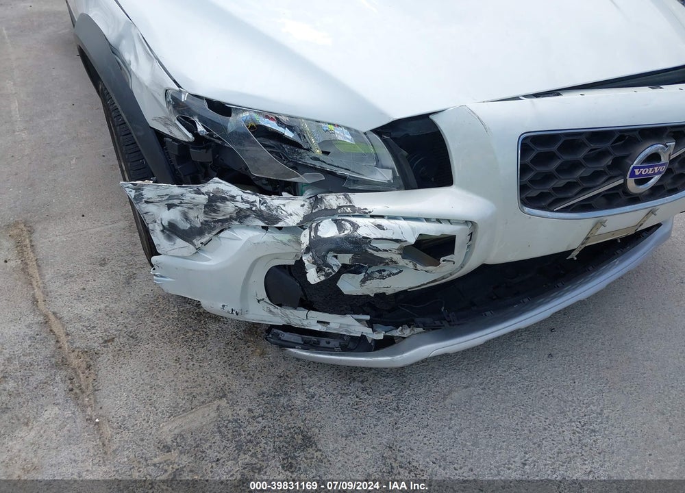 2015 VOLVO XC70 T6 PLATINUM VIN: YV4902ND7F1197327
