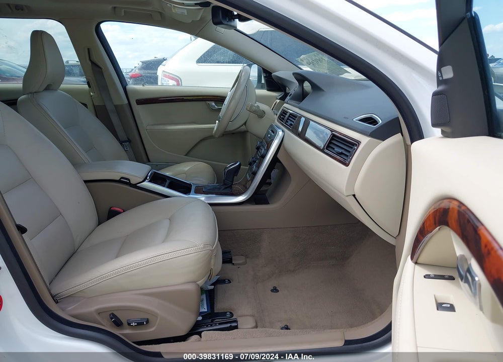2015 VOLVO XC70 T6 PLATINUM VIN: YV4902ND7F1197327