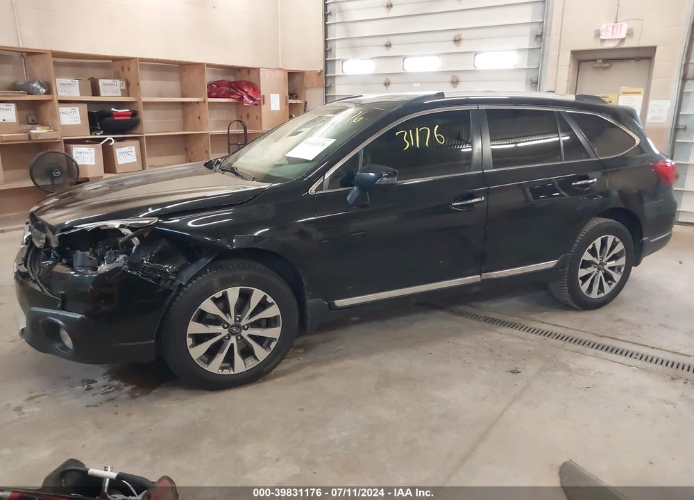 2017 SUBARU OUTBACK 3.6R TOURING VIN: 4S4BSETC6H3260253