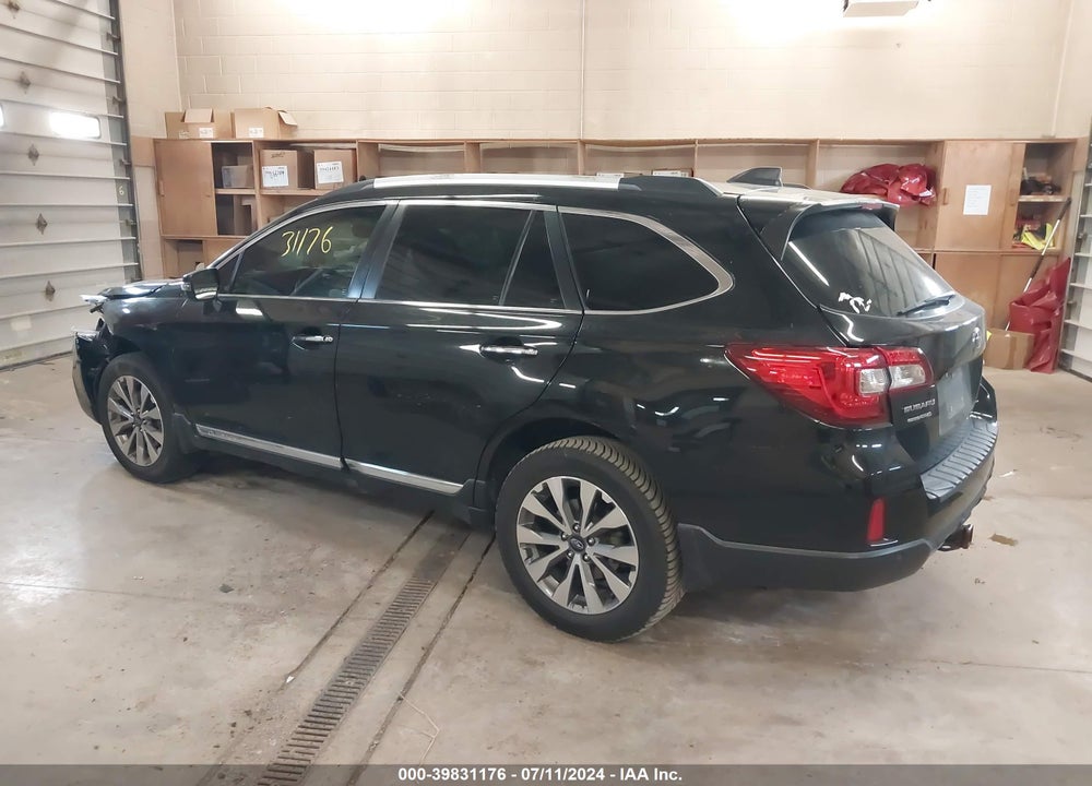 2017 SUBARU OUTBACK 3.6R TOURING VIN: 4S4BSETC6H3260253
