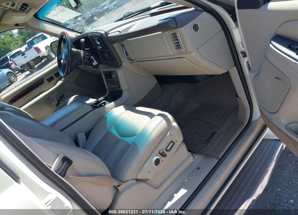 2005 CADILLAC ESCALADE STANDARD VIN: 1GYEC63T95R156279