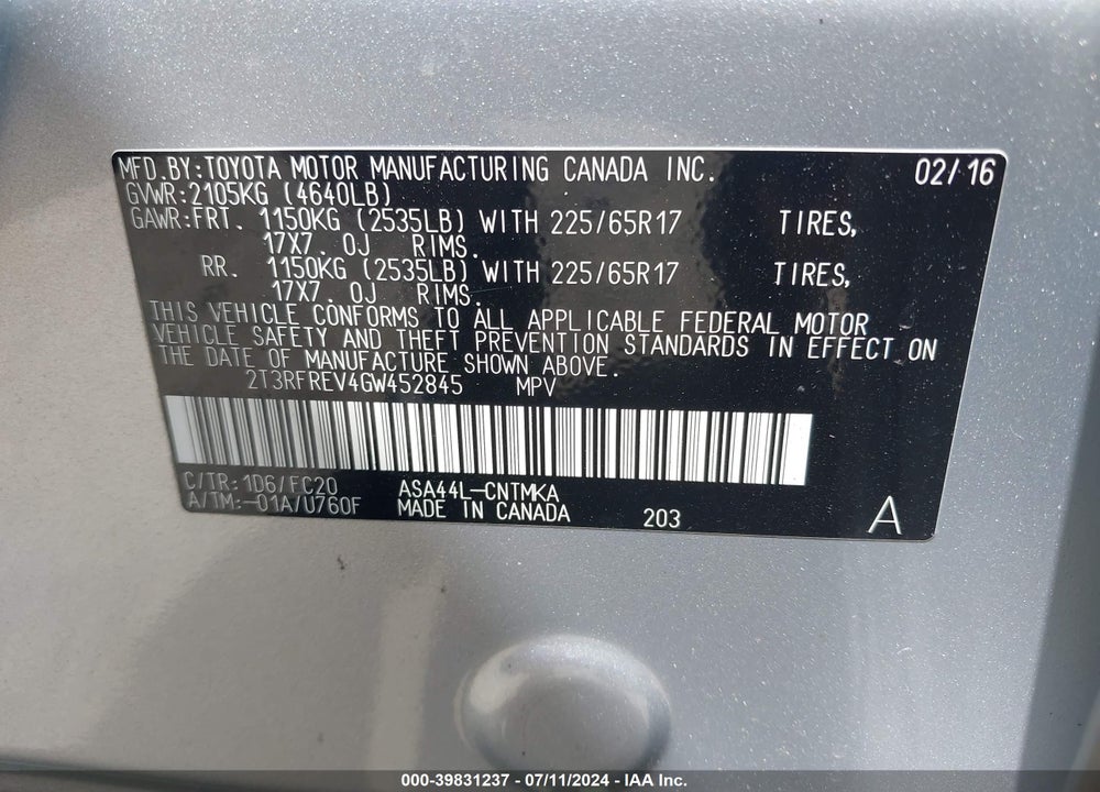 2016 TOYOTA RAV4 XLE VIN: 2T3RFREV4GW452845
