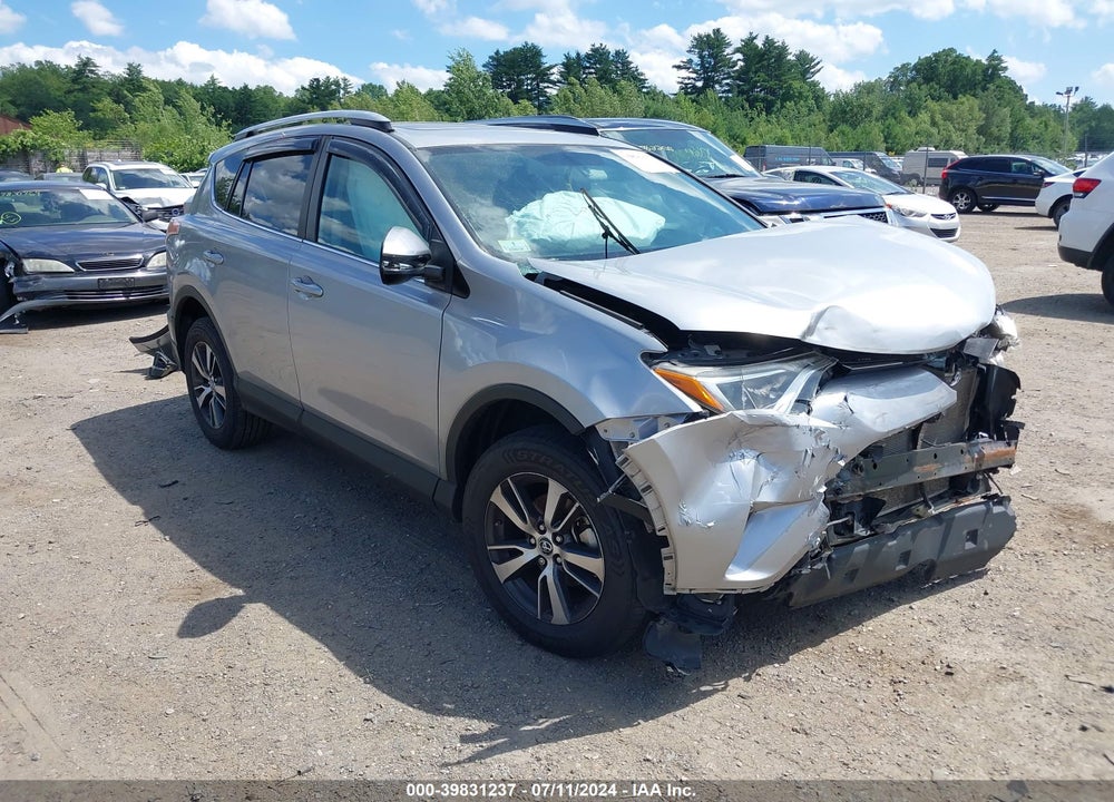 2016 TOYOTA RAV4 XLE VIN: 2T3RFREV4GW452845