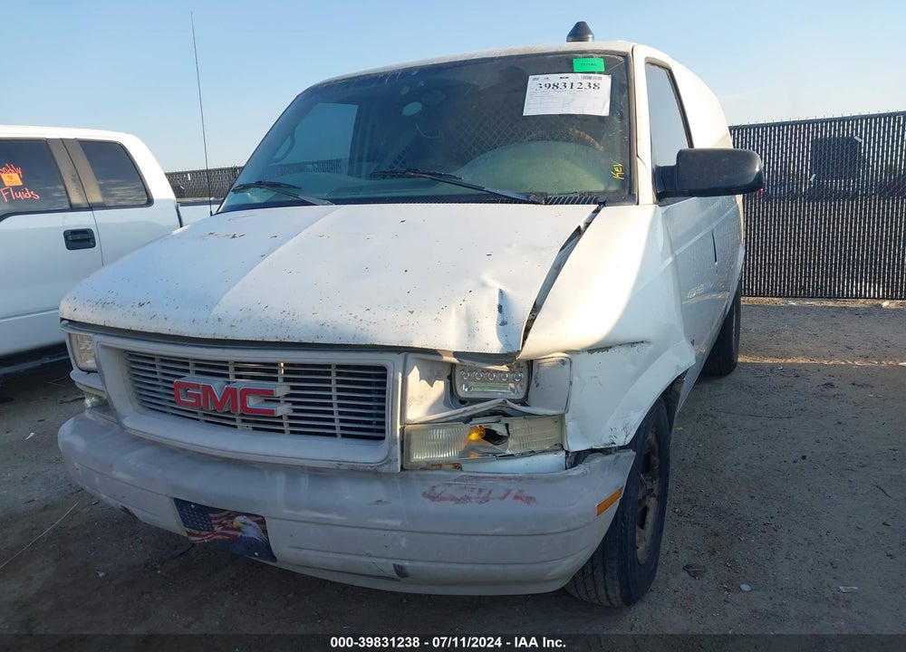 2001 GMC SAFARI SL VIN: 1GTDM19W31B502560
