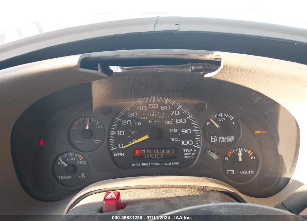 2001 GMC SAFARI SL VIN: 1GTDM19W31B502560
