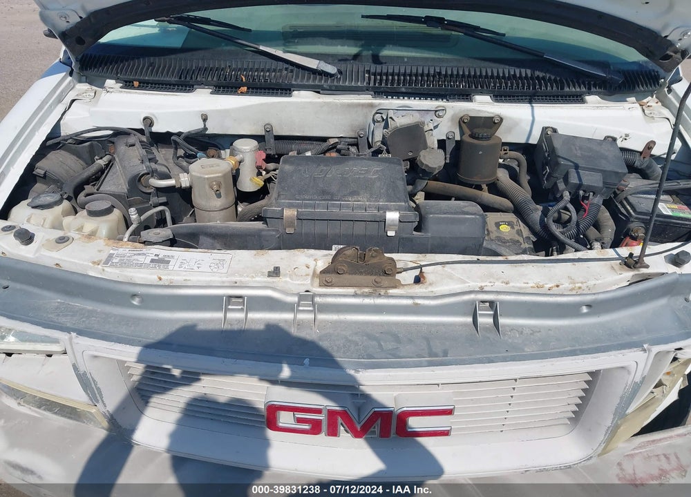 2001 GMC SAFARI SL VIN: 1GTDM19W31B502560