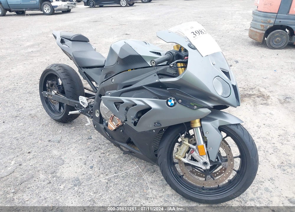 2013 BMW S 1000 RR VIN: WB1053403DZL18237