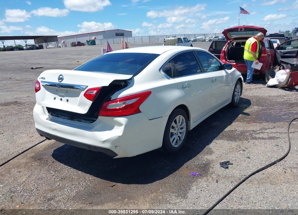 2016 NISSAN ALTIMA VIN: 1N4AL3AP8GN360337