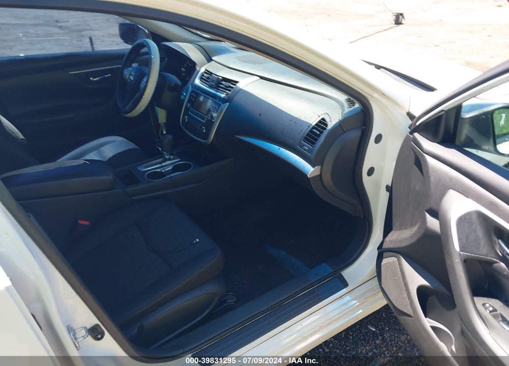 2016 NISSAN ALTIMA VIN: 1N4AL3AP8GN360337