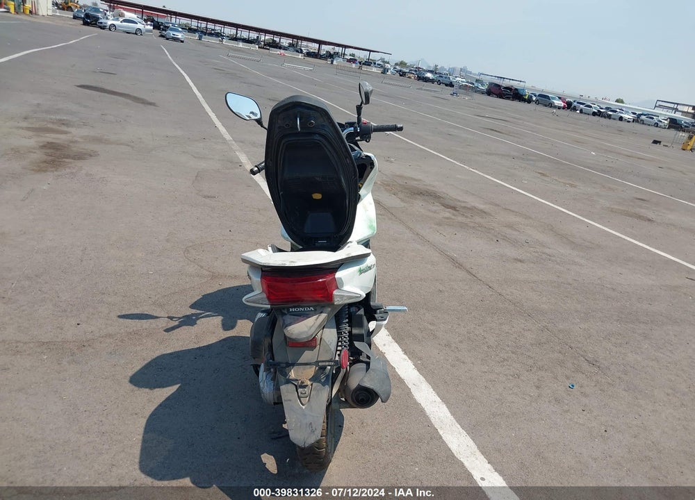 2017 HONDA PCX 150 VIN: RLHKF1807HY200100