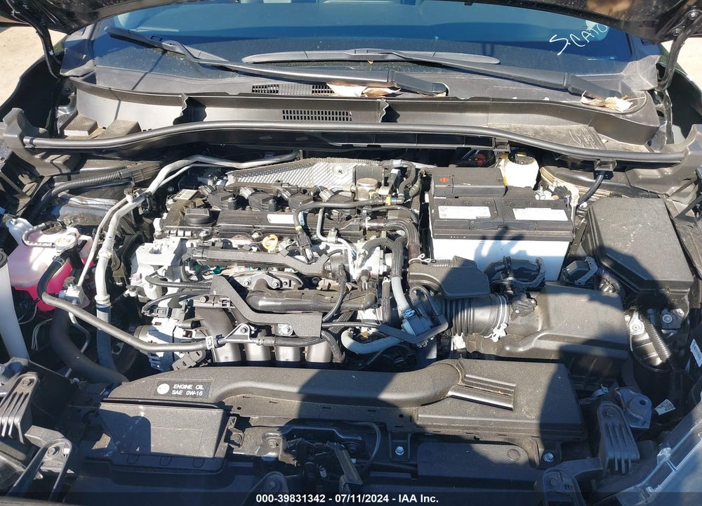 2022 TOYOTA COROLLA CROSS XLE VIN: 7MUEAABG2NV011966