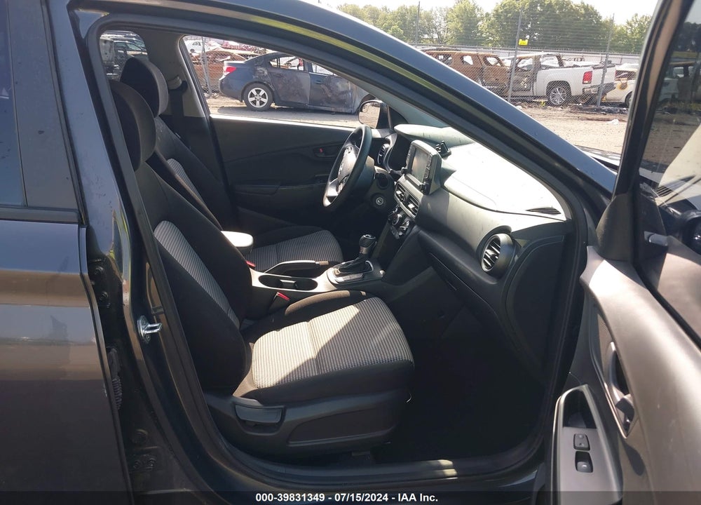 2019 HYUNDAI KONA SE VIN: KM8K12AA2KU342713