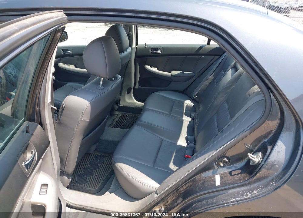 2006 HONDA ACCORD 3.0 EX VIN: 1HGCM66586A007175