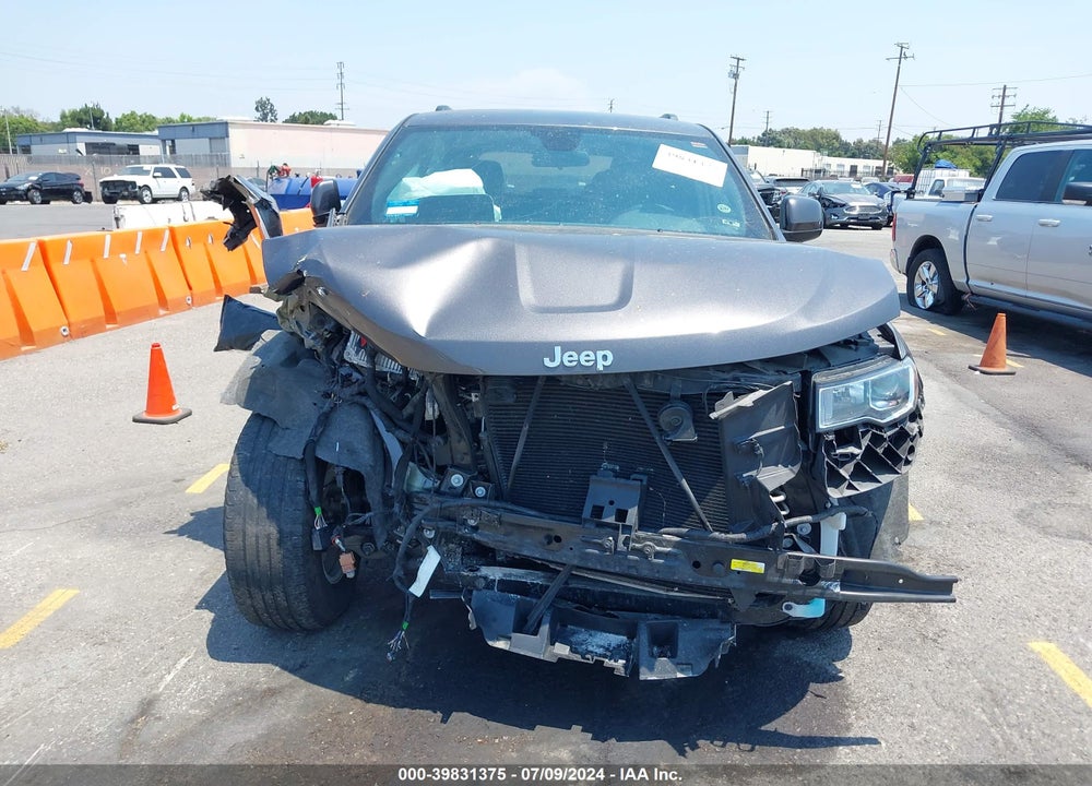 2019 JEEP GRAND CHEROKEE LAREDO E 4X2 VIN: 1C4RJEAG5KC802753