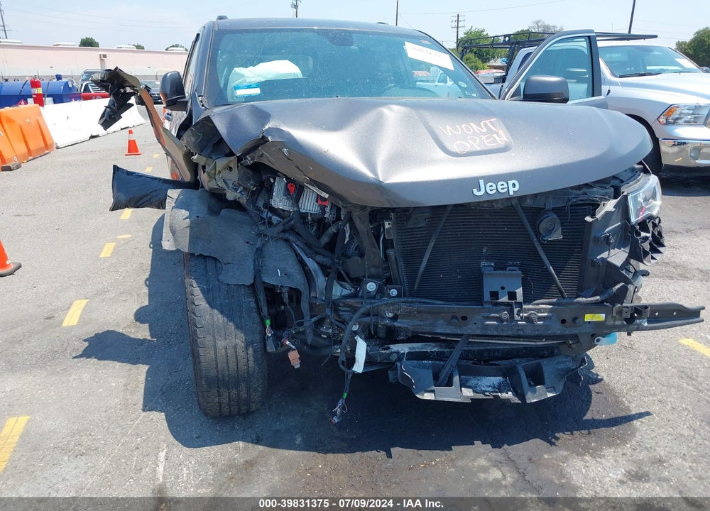 2019 JEEP GRAND CHEROKEE LAREDO E 4X2 VIN: 1C4RJEAG5KC802753