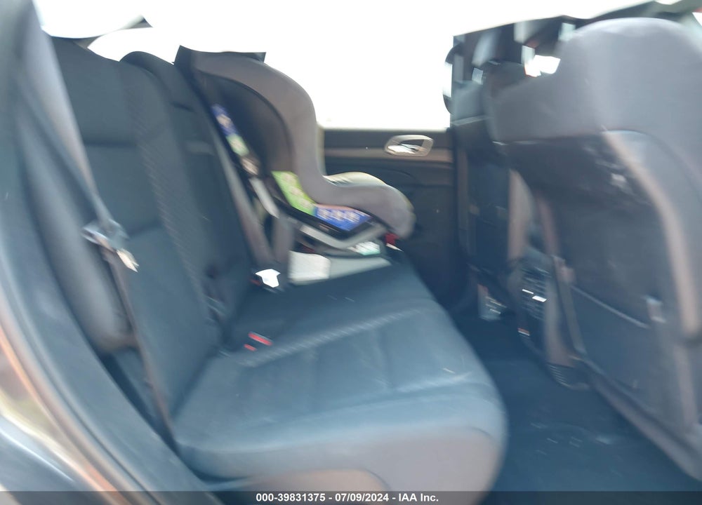 2019 JEEP GRAND CHEROKEE LAREDO E 4X2 VIN: 1C4RJEAG5KC802753
