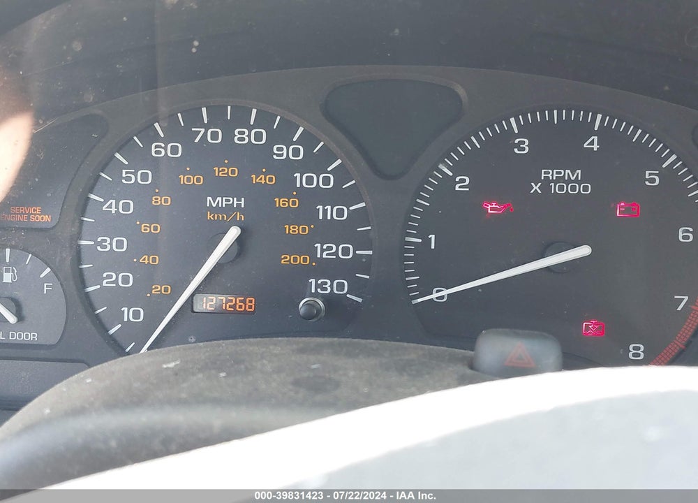 2000 SATURN SL2 VIN: 1G8ZK5277YZ185643