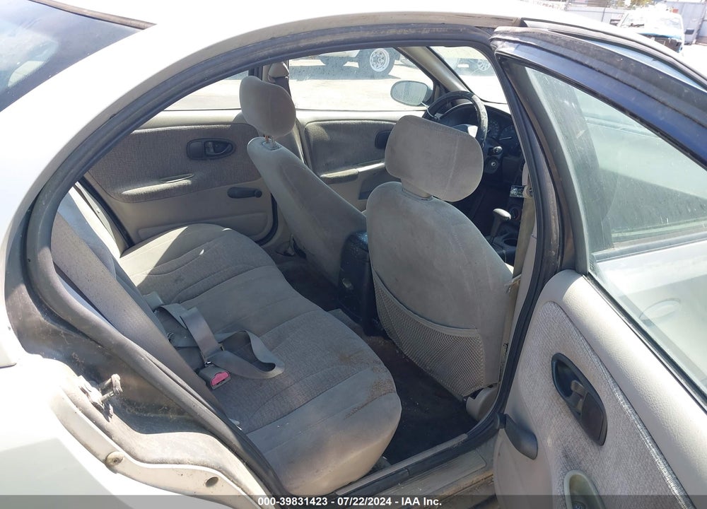 2000 SATURN SL2 VIN: 1G8ZK5277YZ185643