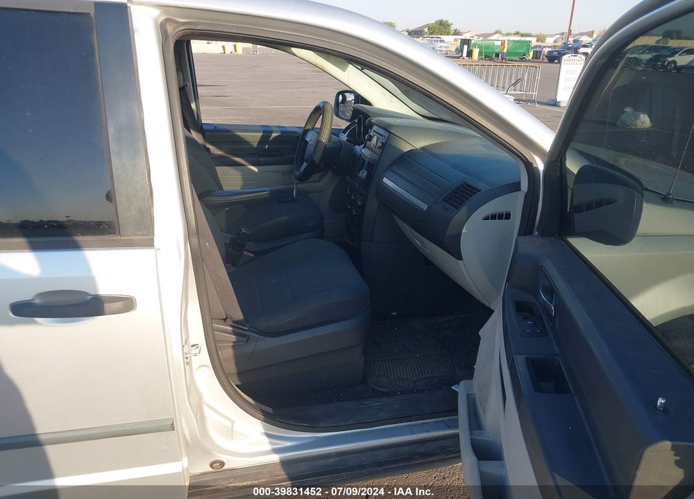 2008 DODGE GRAND CARAVAN SE VIN: 2D8HN44H88R669678