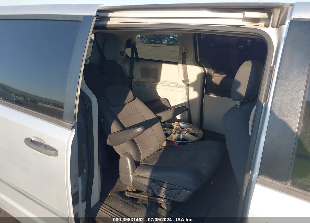 2008 DODGE GRAND CARAVAN SE VIN: 2D8HN44H88R669678