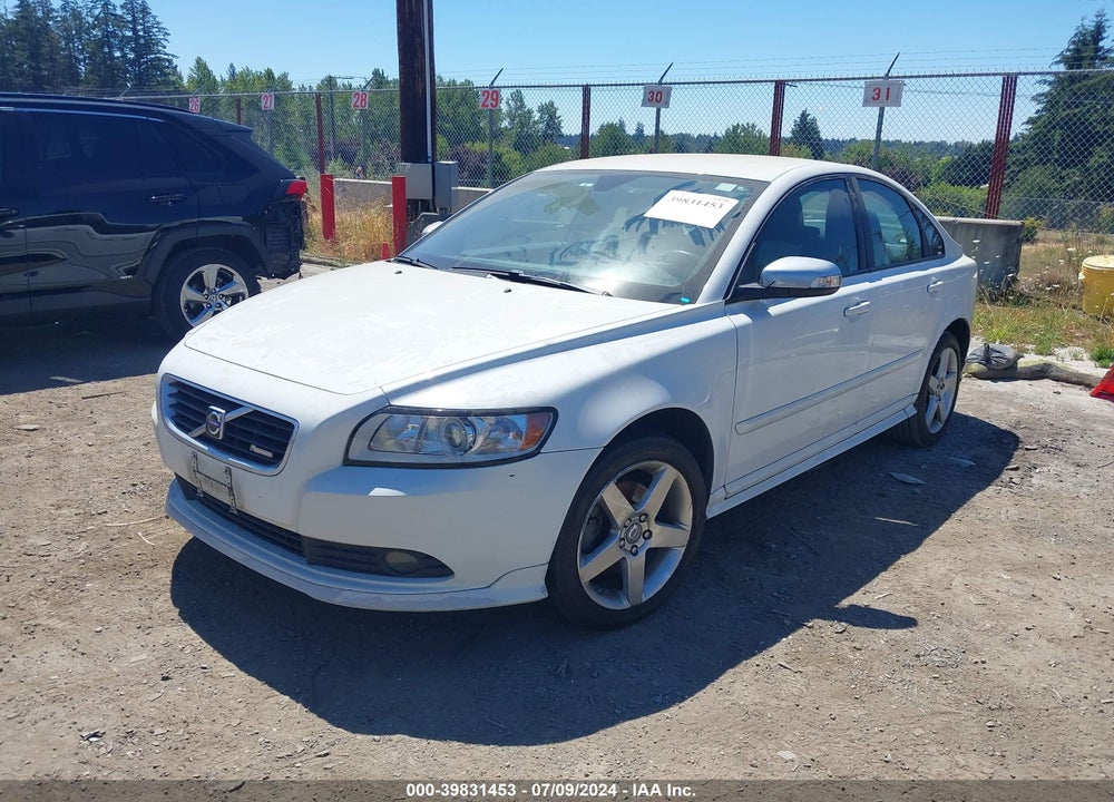 2010 VOLVO S40 T5 R-DESIGN VIN: YV1672MH0A2496368