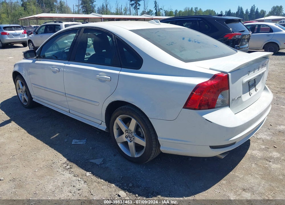 2010 VOLVO S40 T5 R-DESIGN VIN: YV1672MH0A2496368