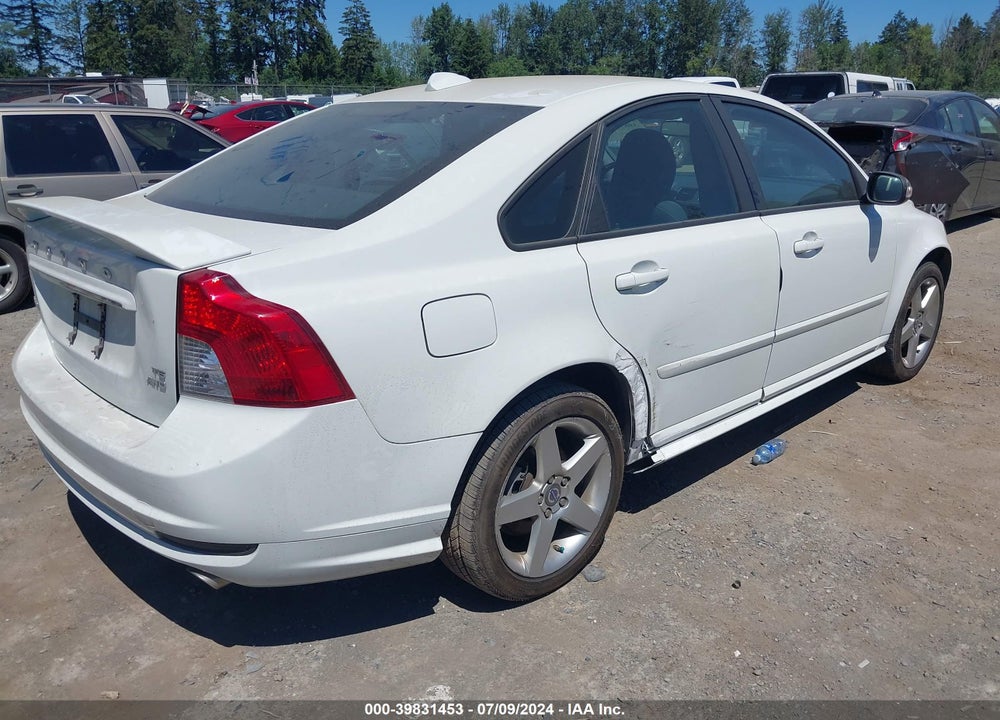 2010 VOLVO S40 T5 R-DESIGN VIN: YV1672MH0A2496368