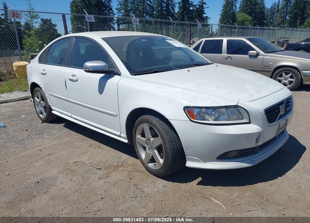 2010 VOLVO S40 T5 R-DESIGN VIN: YV1672MH0A2496368