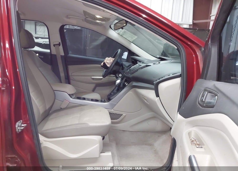 2016 FORD ESCAPE SE VIN: 1FMCU0G75GUC12170