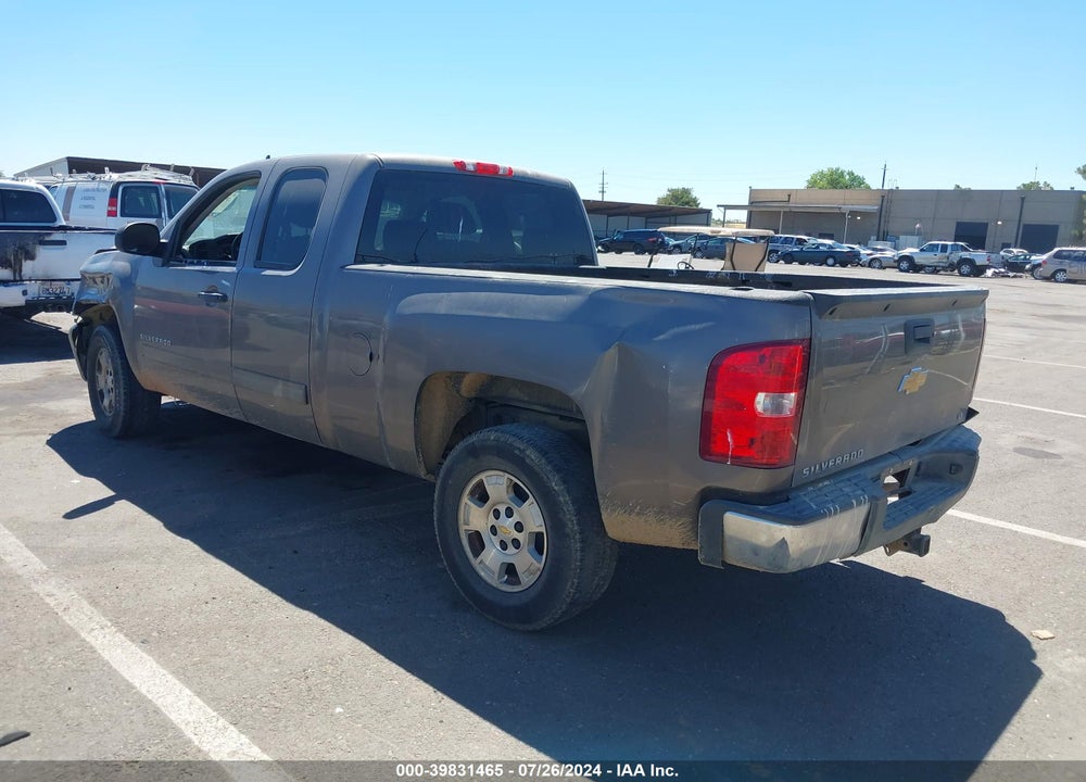 2013 CHEVROLET SILVERADO 1500 LT VIN: 1GCRCSE09DZ153738