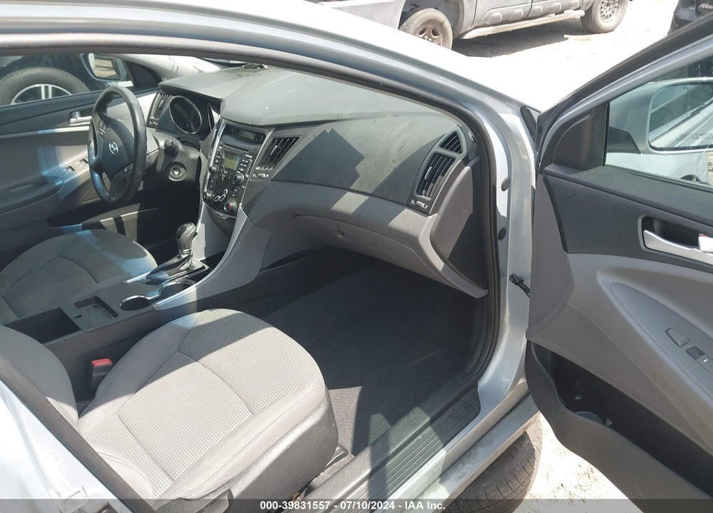 2011 HYUNDAI SONATA GLS VIN: 5NPEB4AC2BH256937