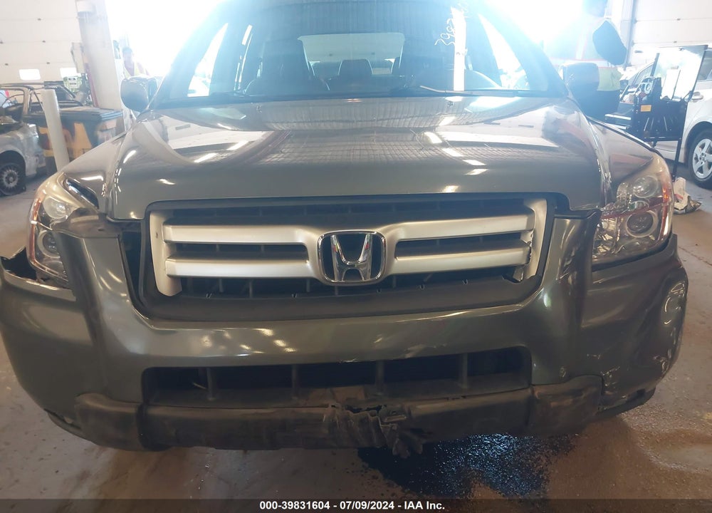 2007 HONDA PILOT EX-L VIN: 5FNYF28757B043050