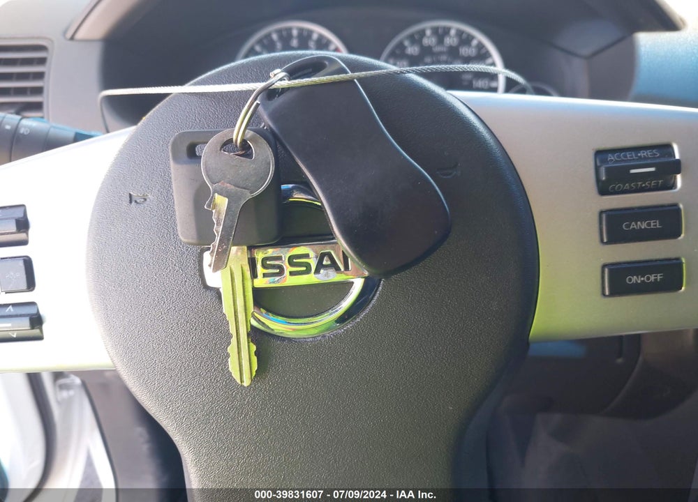 2008 NISSAN PATHFINDER SE VIN: 5N1AR18U58C659477
