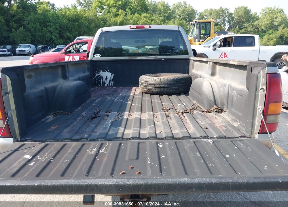 2002 GMC SIERRA 1500 SL VIN: 1GTEC14W42Z127785