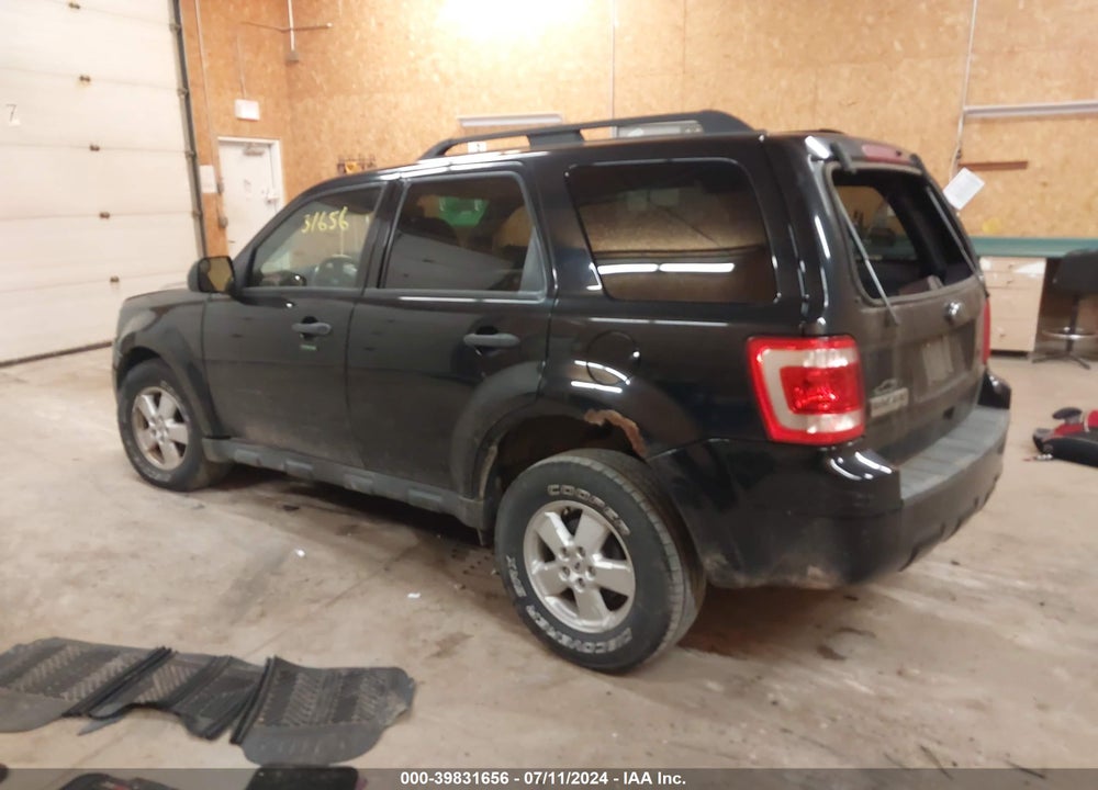 2010 FORD ESCAPE XLT VIN: 1FMCU0D73AKB51571