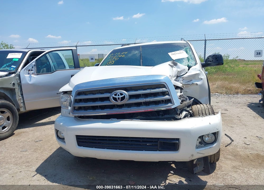 2010 TOYOTA SEQUOIA PLATINUM 5.7L V8 VIN: 5TDYY5G17AS026889