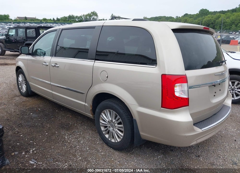 2013 CHRYSLER TOWN & COUNTRY LIMITED VIN: 2C4RC1GGXDR515588