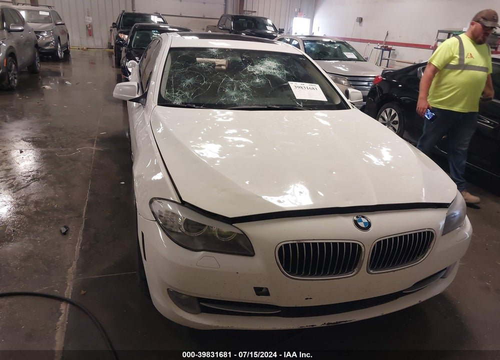 2012 BMW 528I XDRIVE VIN: WBAXH5C50CDW11149