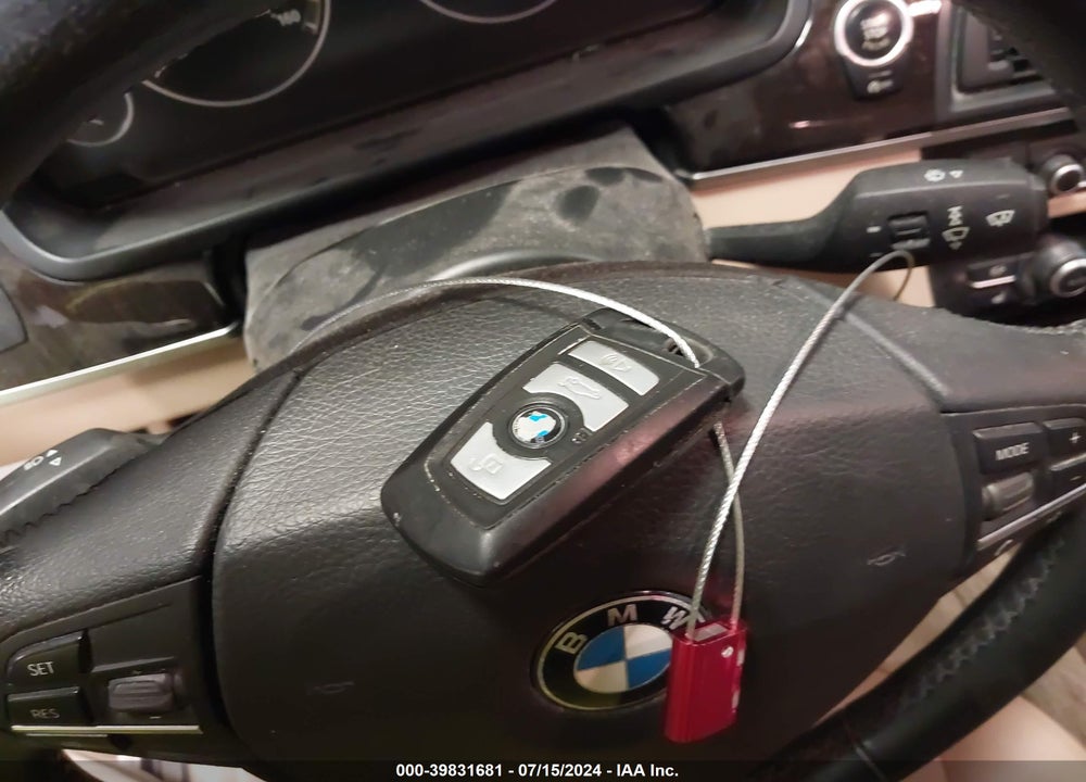 2012 BMW 528I XDRIVE VIN: WBAXH5C50CDW11149