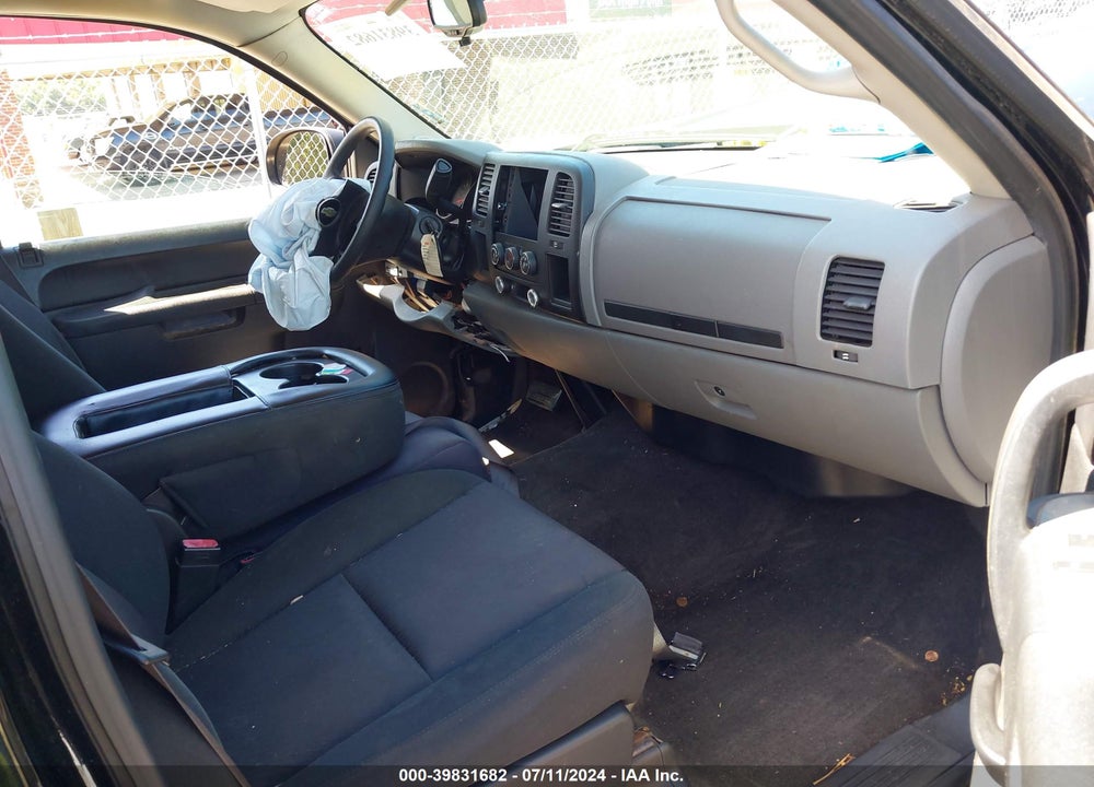 2011 CHEVROLET SILVERADO 1500 LS VIN: 3GCPCREA2BG319507