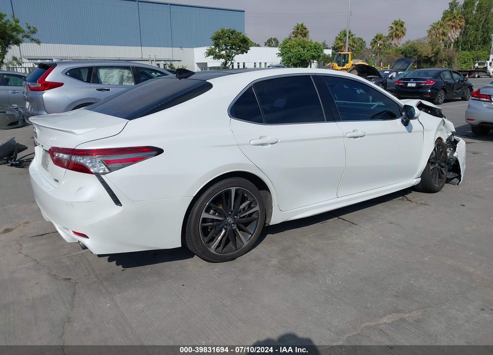 2018 TOYOTA CAMRY XSE V6 VIN: 4T1BZ1HK0JU006168