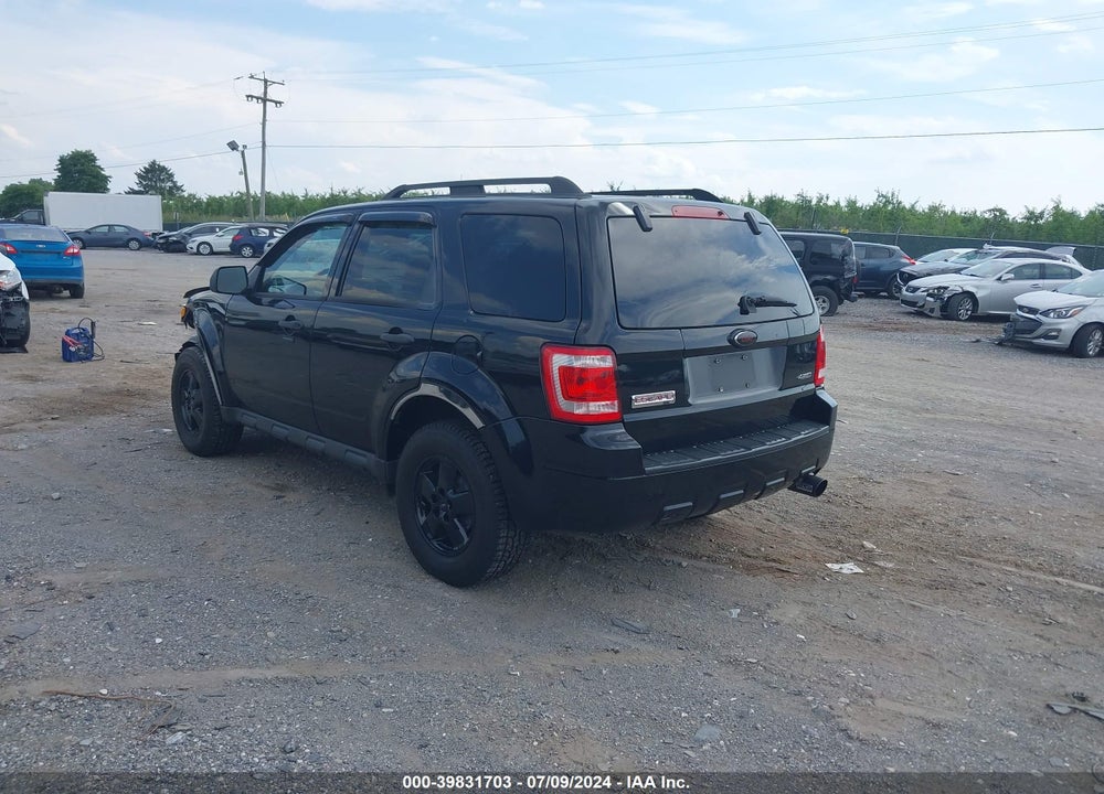 2009 FORD ESCAPE XLT VIN: 1FMCU93G89KD15804