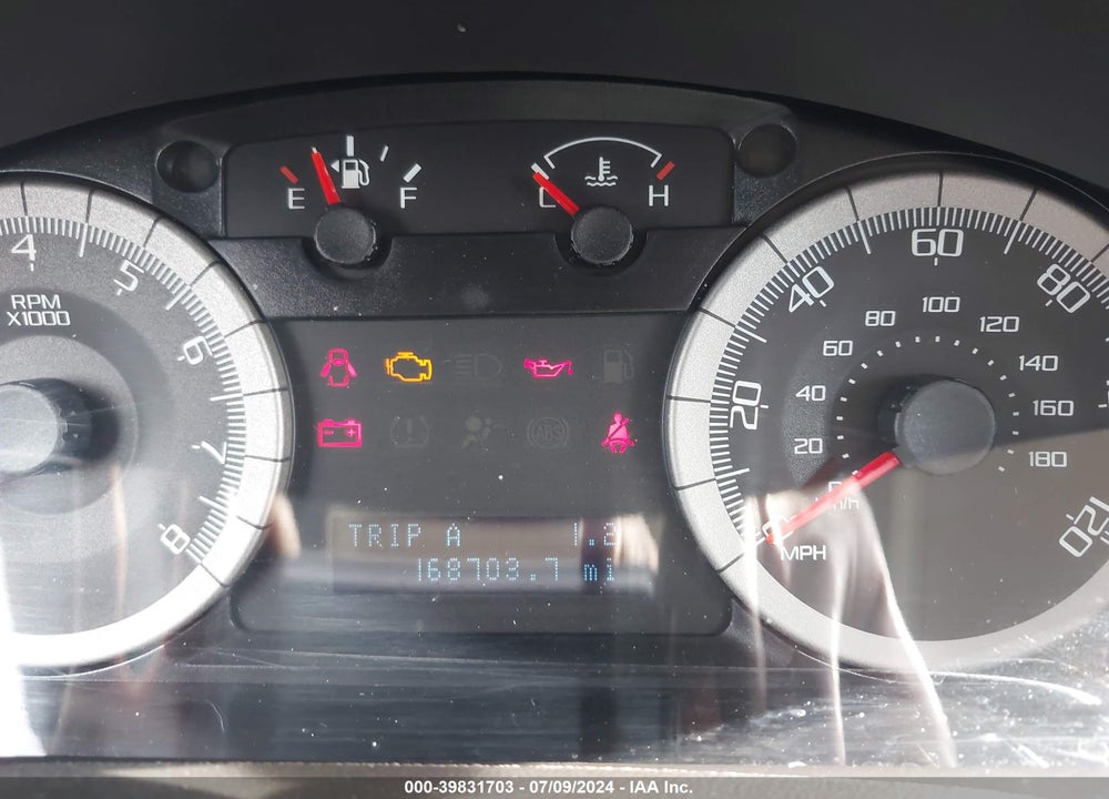 2009 FORD ESCAPE XLT VIN: 1FMCU93G89KD15804