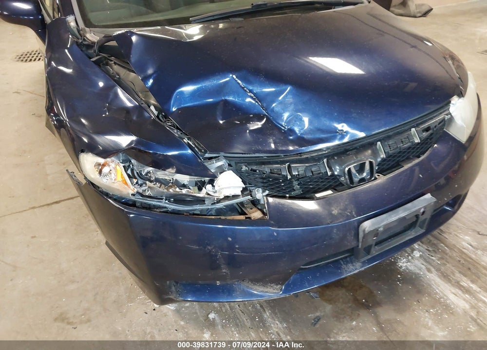 2011 HONDA CIVIC LX VIN: 19XFA1F50BE021876