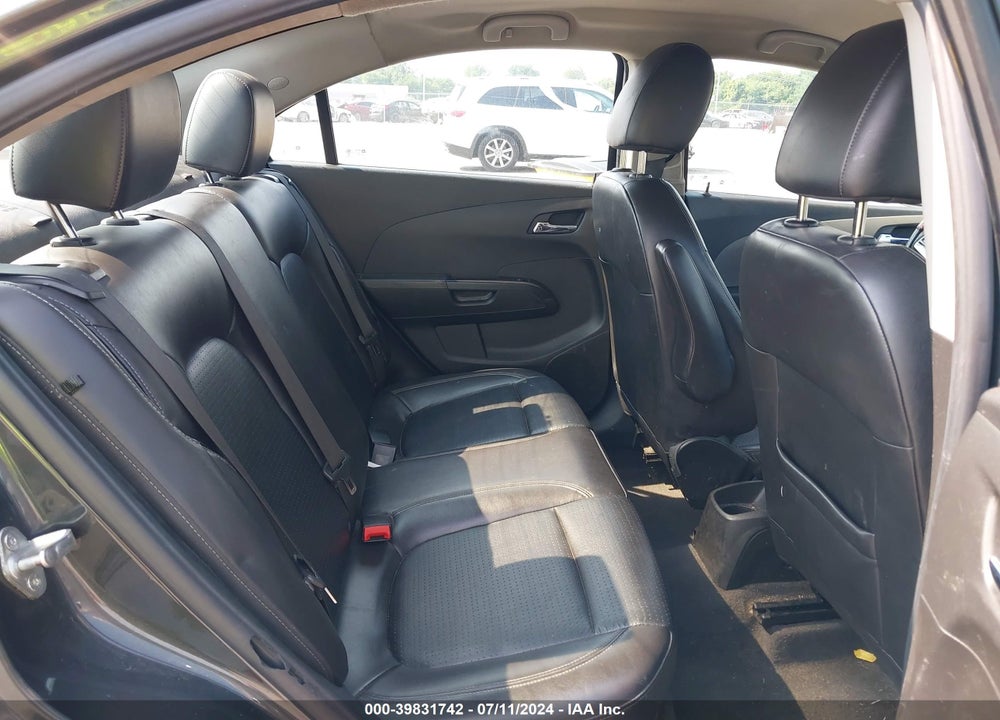 2020 CHEVROLET SONIC FWD  PREMIER VIN: 1G1JF5SB4L4121277
