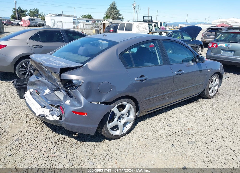 2008 MAZDA 3 I TOURING VALUE VIN: JM1BK32G581138007