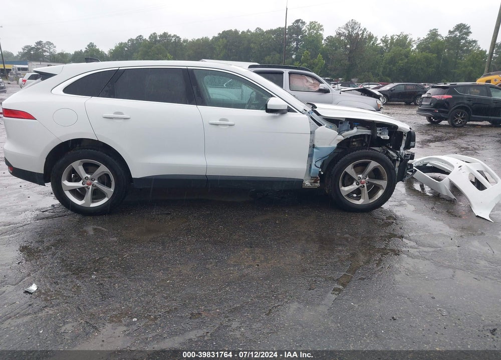 2020 JAGUAR F-PACE P250 AWD AUTOMATIC VIN: SADCS2FXXLA645684
