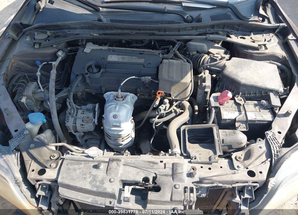 2014 HONDA ACCORD EX VIN: 1HGCT1B70EA016688
