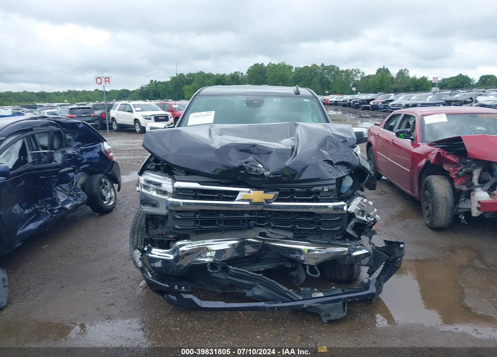 2022 CHEVROLET SILVERADO 1500 4WD SHORT BED LT WITH 2FL VIN: 3GCPDKEK8NG562692
