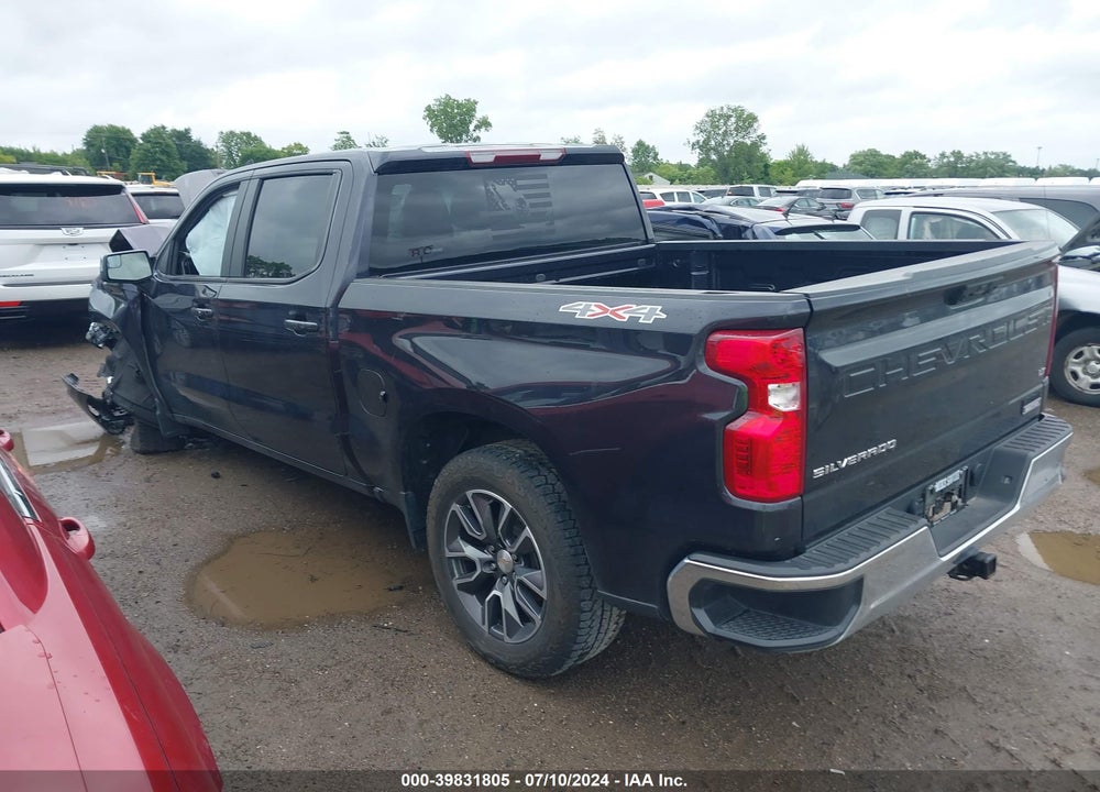 2022 CHEVROLET SILVERADO 1500 4WD SHORT BED LT WITH 2FL VIN: 3GCPDKEK8NG562692
